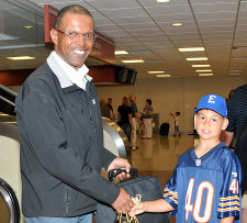 Drew Newsome and Gale Sayers Drew Newsome and Gale Sayers